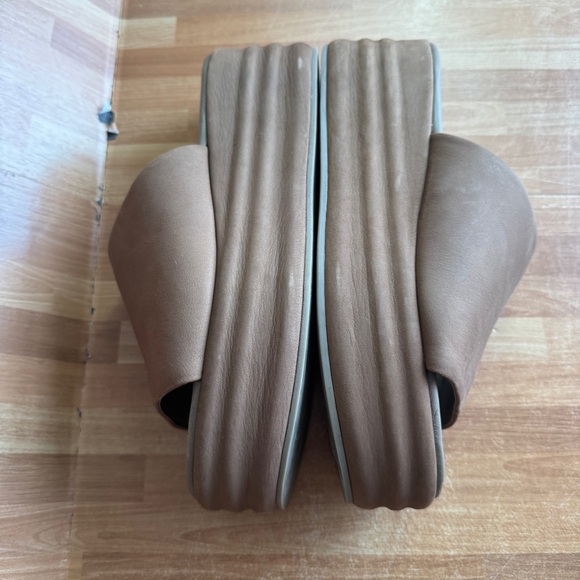 Free People Harbor leather flatform slide sandals tan/neutral size 40 - Picture 7 of 10